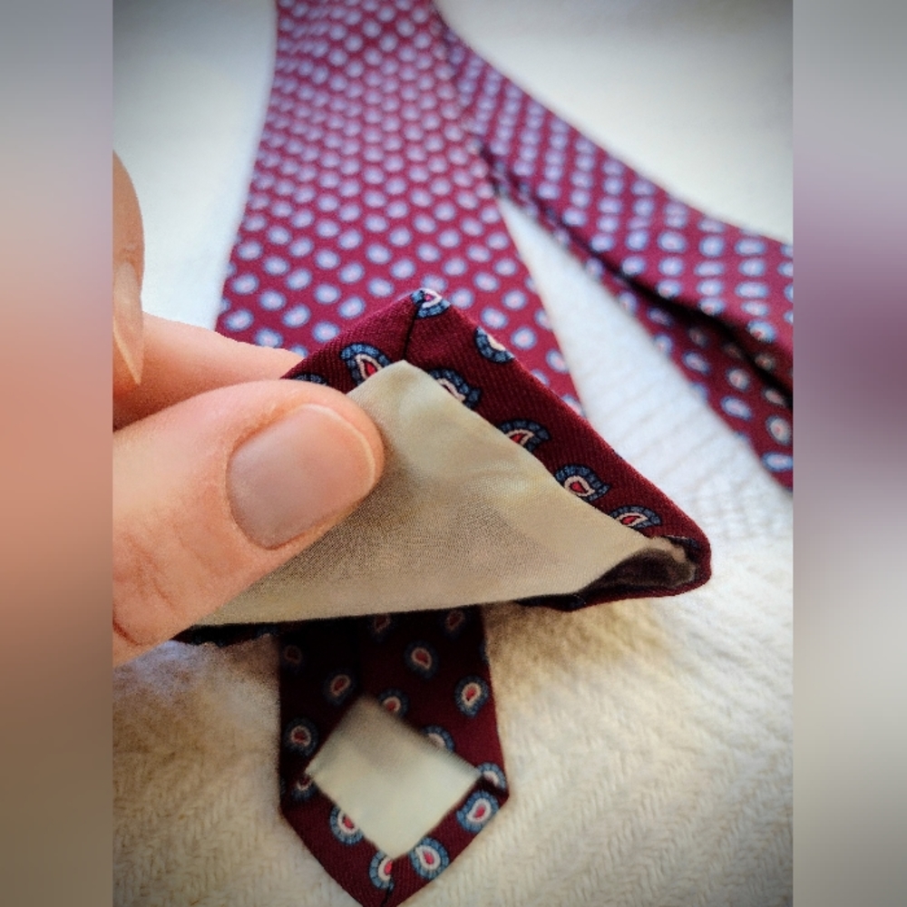 Vintage Brooks Brothers Silk Neck Tie for Men, Perfect Condition - Picture 5 of 7
